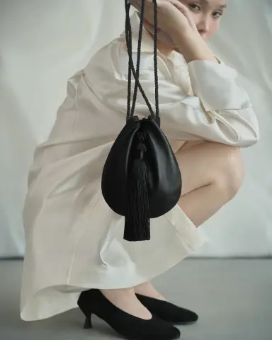 Himo 01 - Signature Knot Black
